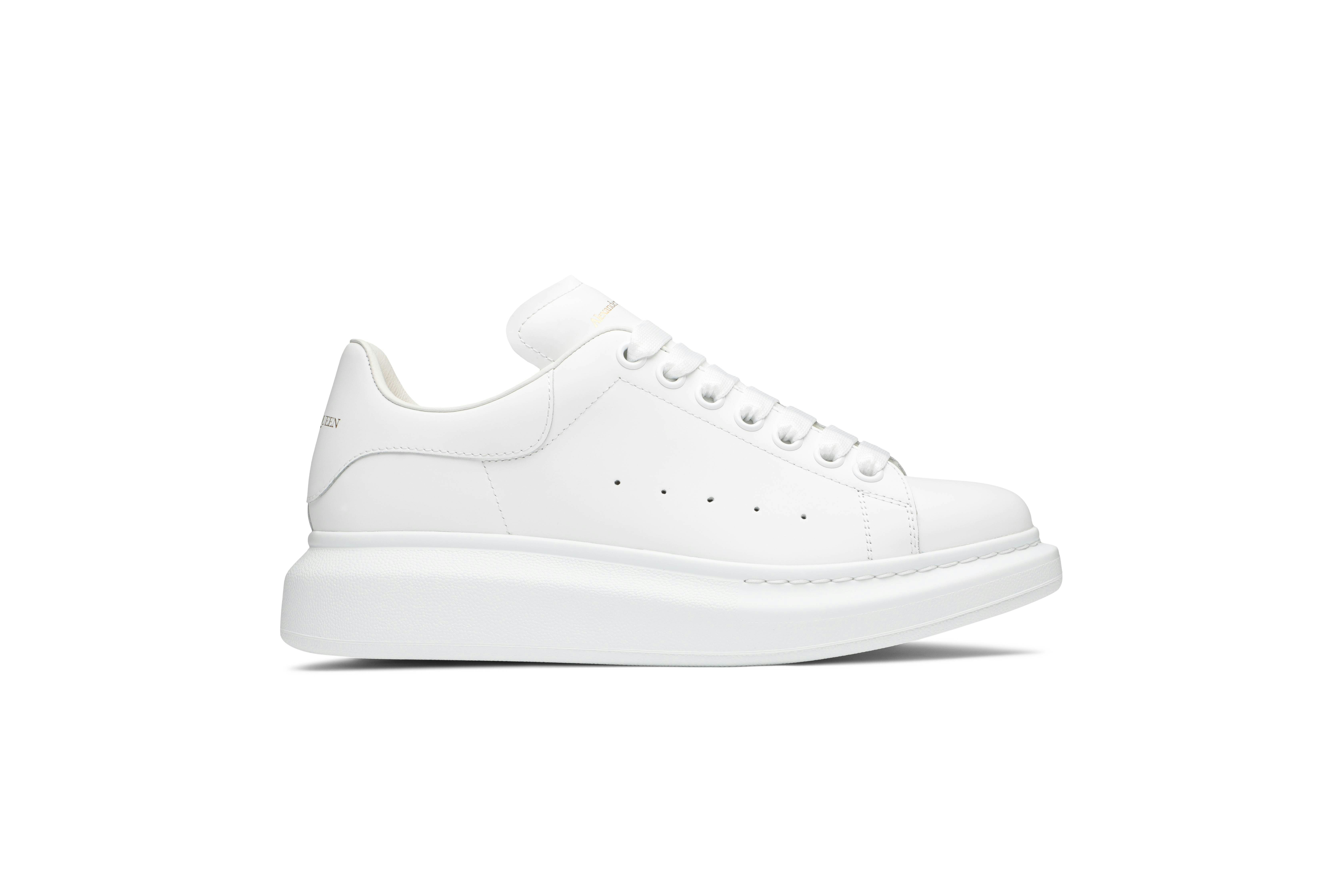 Alexander McQueen White Oversized Sneakers - Size 37 ○ Labellov ○ Buy and  Sell Authentic Luxury